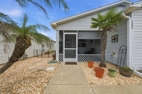 Villa ou maison à vendre à The Villages, Floride: 2 chambres, 107.4 m2 № 2149826 - photo 3