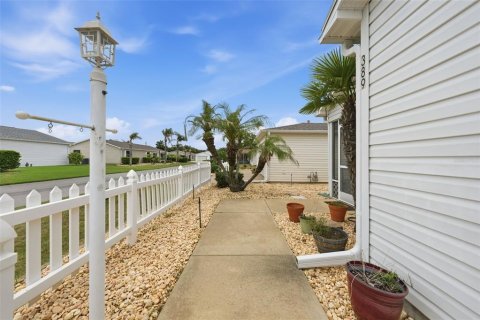 Villa ou maison à vendre à The Villages, Floride: 2 chambres, 107.4 m2 № 2149826 - photo 27