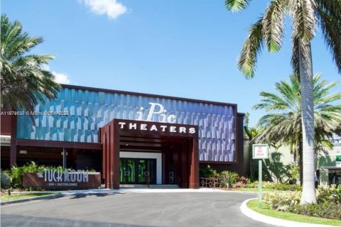 Condominio en alquiler en North Miami Beach, Florida, 1 dormitorio, 61.59 m2 № 1932810 - foto 12