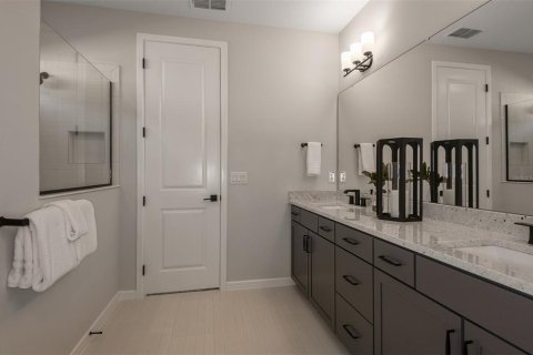 Casa en venta en Wesley Chapel, Florida, 5 dormitorios, 332.13 m2 № 1914106 - foto 14