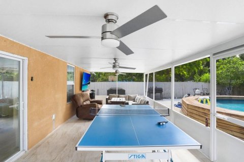 Villa ou maison à vendre à Tampa, Floride: 4 chambres, 261.98 m2 № 1899857 - photo 25