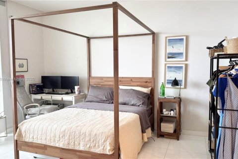 Copropriété à vendre à Miami, Floride: 56.95 m2 № 1980968 - photo 4