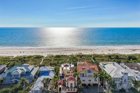 Casa en venta en Saint Pete Beach, Florida, 5 dormitorios, 564.01 m2 № 1900106 - foto 4