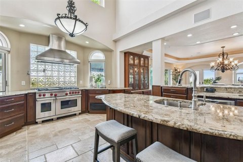 House in Saint Pete Beach, Florida 5 bedrooms, 564.01 sq.m. № 1900106 - photo 22
