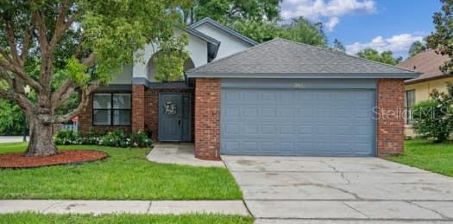House in Winter Park, Florida 3 bedrooms, 141.03 sq.m. № 1782468