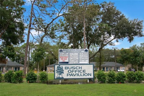 Commercial property in Jacksonville, Florida № 2205806 - photo 16