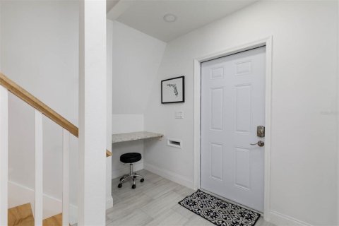 Casa en venta en Saint Petersburg, Florida, 3 dormitorios, 111.3 m2 № 2167330 - foto 18