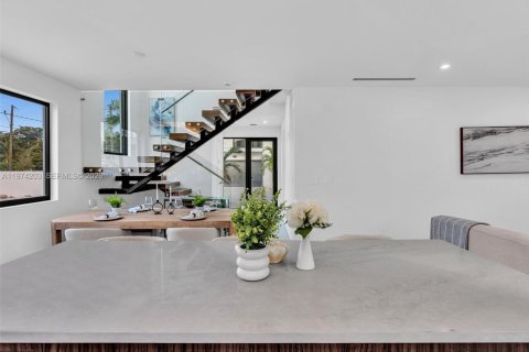 Touwnhouse à vendre à Dania Beach, Floride: 3 chambres, 189.52 m2 № 2036498 - photo 21