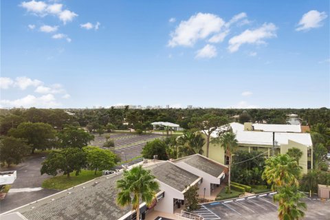 Commercial property in Wilton Manors, Florida № 1217239