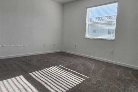 House in Homestead, Florida 3 bedrooms, 137.77 sq.m. № 1819889 - photo 21