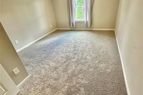 Townhouse in Brandon, Florida 3 bedrooms, 172.8 sq.m. № 2427631 - photo 27