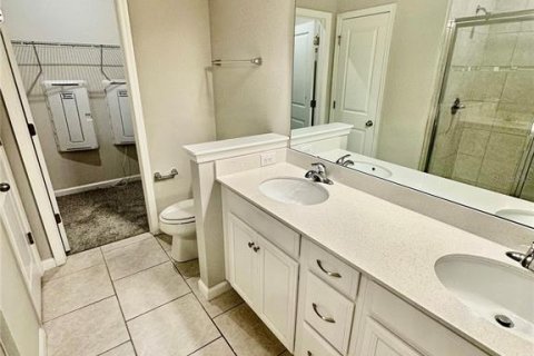 Townhouse in Brandon, Florida 3 bedrooms, 172.8 sq.m. № 2427631 - photo 19