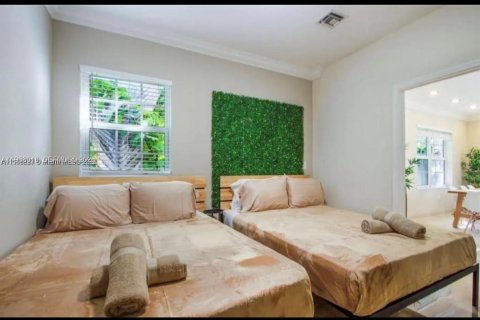 Купить виллу или дом в Майами, Флорида 3 спальни, 168.34м2, № 2079651 - фото 7