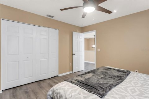 Casa en venta en Tampa, Florida, 3 dormitorios, 232.26 m2 № 2150926 - foto 23