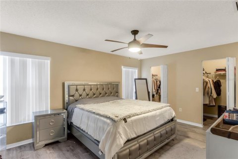Casa en venta en Tampa, Florida, 3 dormitorios, 232.26 m2 № 2150926 - foto 16