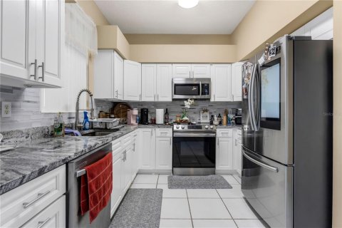Casa en venta en Tampa, Florida, 3 dormitorios, 232.26 m2 № 2150926 - foto 8