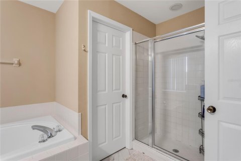 Casa en venta en Tampa, Florida, 3 dormitorios, 232.26 m2 № 2150926 - foto 21