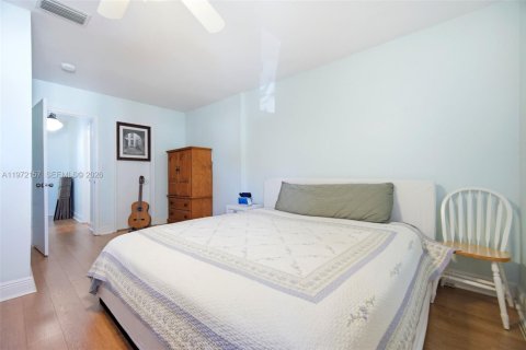 Touwnhouse à vendre à Miami, Floride: 3 chambres, 130.06 m2 № 2032744 - photo 27