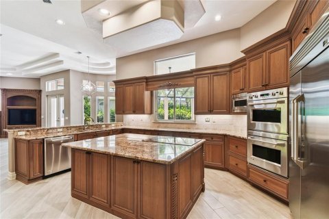 Villa ou maison à louer à Tampa, Floride: 4 chambres, 515.89 m2 № 1882786 - photo 10