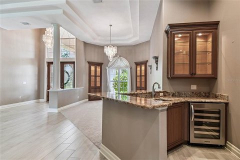 Villa ou maison à louer à Tampa, Floride: 4 chambres, 515.89 m2 № 1882786 - photo 8