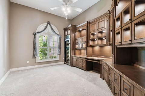 Villa ou maison à louer à Tampa, Floride: 4 chambres, 515.89 m2 № 1882786 - photo 20