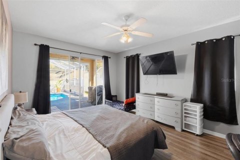 Casa en venta en Orlando, Florida, 4 dormitorios, 209.22 m2 № 2221187 - foto 19
