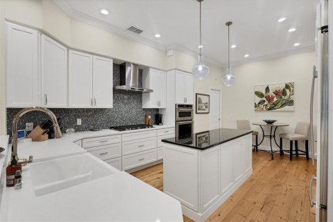 House in Lakewood Ranch, Florida 4 bedrooms, 243.13 sq.m. № 1881309 - photo 19