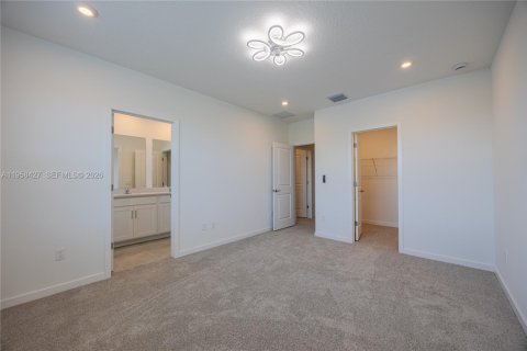 Снять в аренду таунхаус в Лейк-Уорт, Флорида 3 спальни, 146.69м2, № 2020776 - фото 6