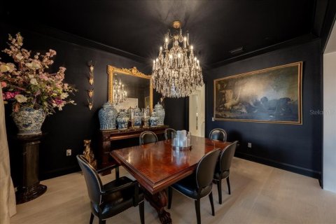 Villa ou maison à louer à Tampa, Floride: 5 chambres, 478.82 m2 № 1829357 - photo 10
