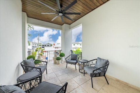 Villa ou maison à louer à Tampa, Floride: 5 chambres, 478.82 m2 № 1829357 - photo 29