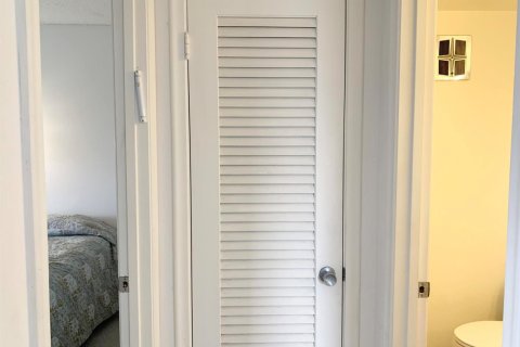Copropriété à vendre à West Palm Beach, Floride: 2 chambres, 74.14 m2 № 2389527 - photo 24