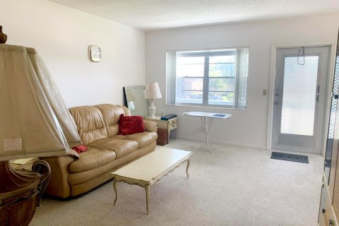 Copropriété à vendre à West Palm Beach, Floride: 2 chambres, 74.14 m2 № 2389527 - photo 15