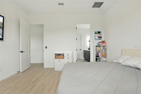 Casa en venta en Tavares, Florida, 3 dormitorios, 176.24 m2 № 1918852 - foto 17