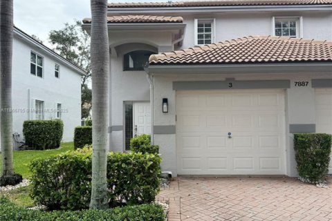 Condo in Boynton Beach, Florida, 3 bedrooms  № 1928340 - photo 1