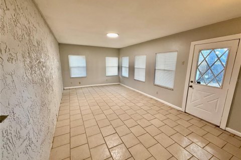 Villa ou maison à louer à Orlando, Floride: 4 chambres, 140 m2 № 1898793 - photo 4