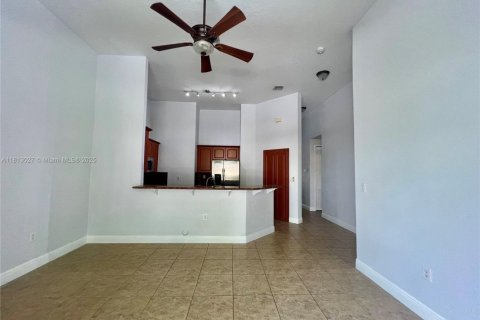 Villa ou maison à louer à Palmetto Bay, Floride: 3 chambres, 172.43 m2 № 1758532 - photo 21