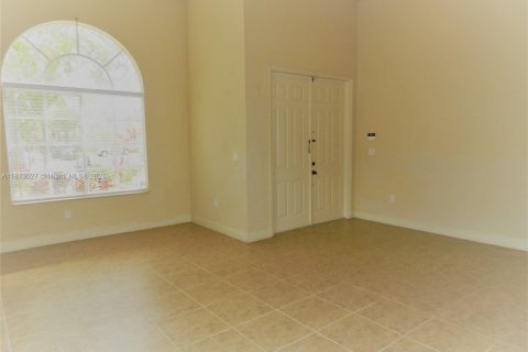 House in Palmetto Bay, Florida 3 bedrooms, 172.43 sq.m. № 1758532 - photo 4