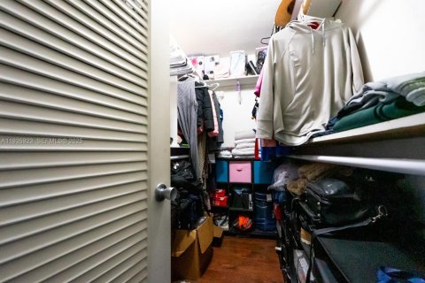 Villa ou maison à vendre à Tamarac, Floride: 3 chambres, 151.9 m2 № 1994005 - photo 27