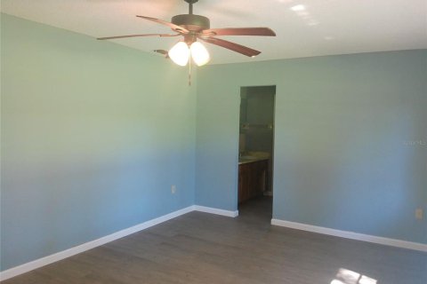 Villa ou maison à louer à Lakeland, Floride: 3 chambres, 185.62 m2 № 2431243 - photo 15