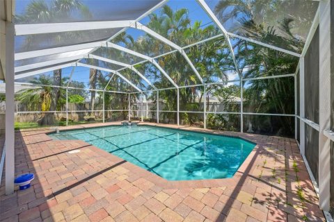 Casa en alquiler en Saint Petersburg, Florida, 4 dormitorios, 151.34 m2 № 1870700 - foto 24