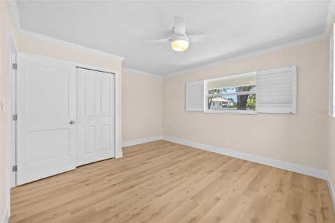 Casa en alquiler en Saint Petersburg, Florida, 4 dormitorios, 151.34 m2 № 1870700 - foto 20