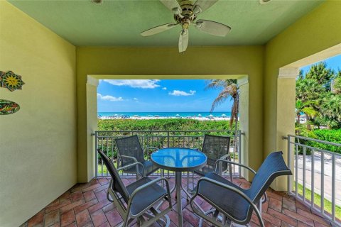 Condo in Anna Maria, Florida, 2 bedrooms  № 2221973 - photo 28