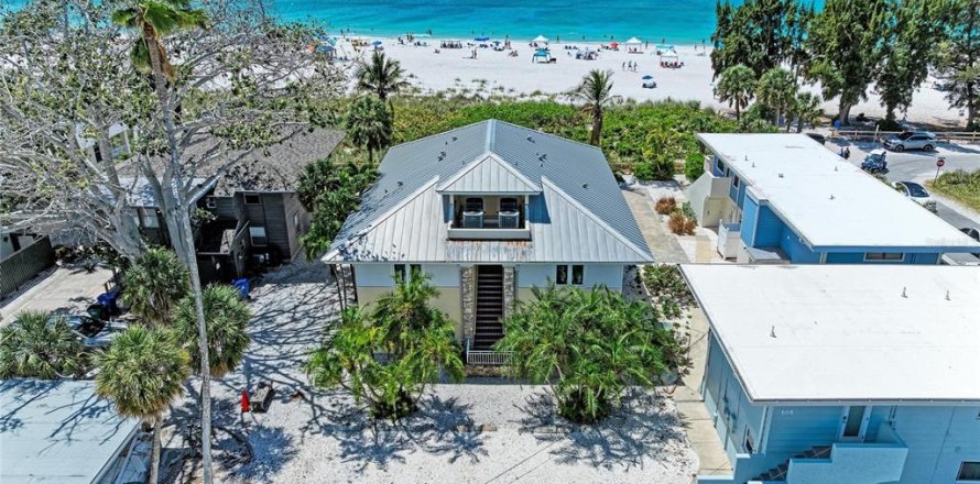 Condo in Anna Maria, Florida, 2 bedrooms  № 2221973