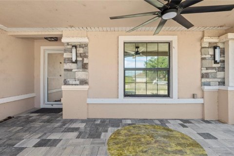 Casa en venta en Frostproof, Florida, 3 dormitorios, 141.12 m2 № 2384043 - foto 3