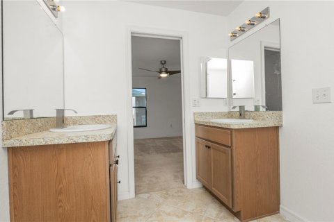 Casa en venta en Frostproof, Florida, 3 dormitorios, 141.12 m2 № 2384043 - foto 23