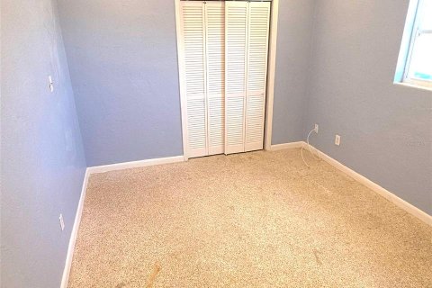 Immobilier commercial à louer à Holly Hill, Floride: 55.74 m2 № 2232436 - photo 11