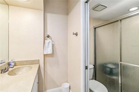 Condominio en alquiler en Sarasota, Florida, 2 dormitorios, 107.4 m2 № 1772167 - foto 20