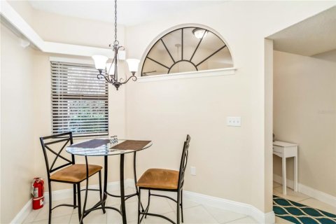Condominio en alquiler en Sarasota, Florida, 2 dormitorios, 107.4 m2 № 1772167 - foto 12