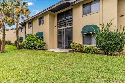 Condominio en alquiler en Sarasota, Florida, 2 dormitorios, 107.4 m2 № 1772167 - foto 26