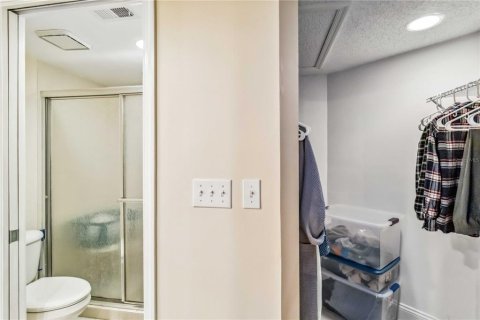 Condominio en alquiler en Sarasota, Florida, 2 dormitorios, 107.4 m2 № 1772167 - foto 17